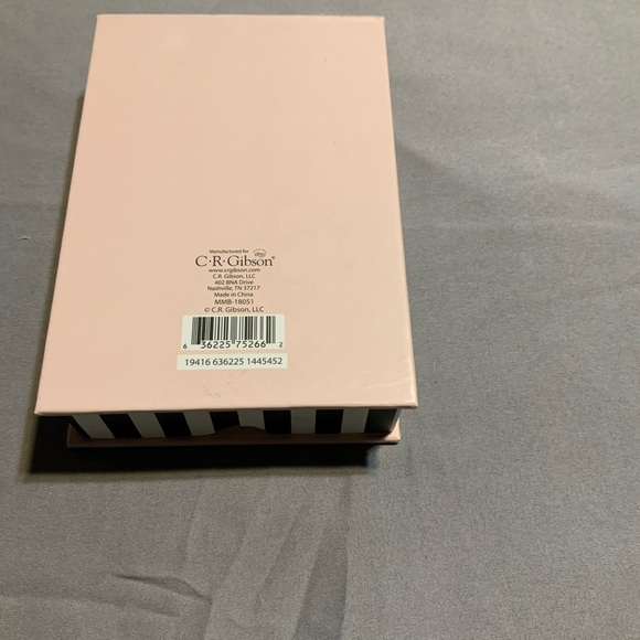 Brand New boxed mini notepad 3” x 5”. Great for writing down notes,grocery lists - Picture 5 of 5